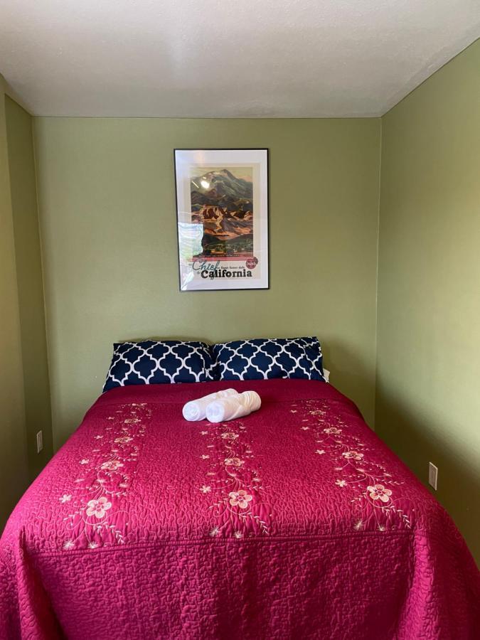Private Room In Los Angeles With Wifi, Tv, And View Of Hollywood Sign & Shared Kitchen Eksteriør bilde