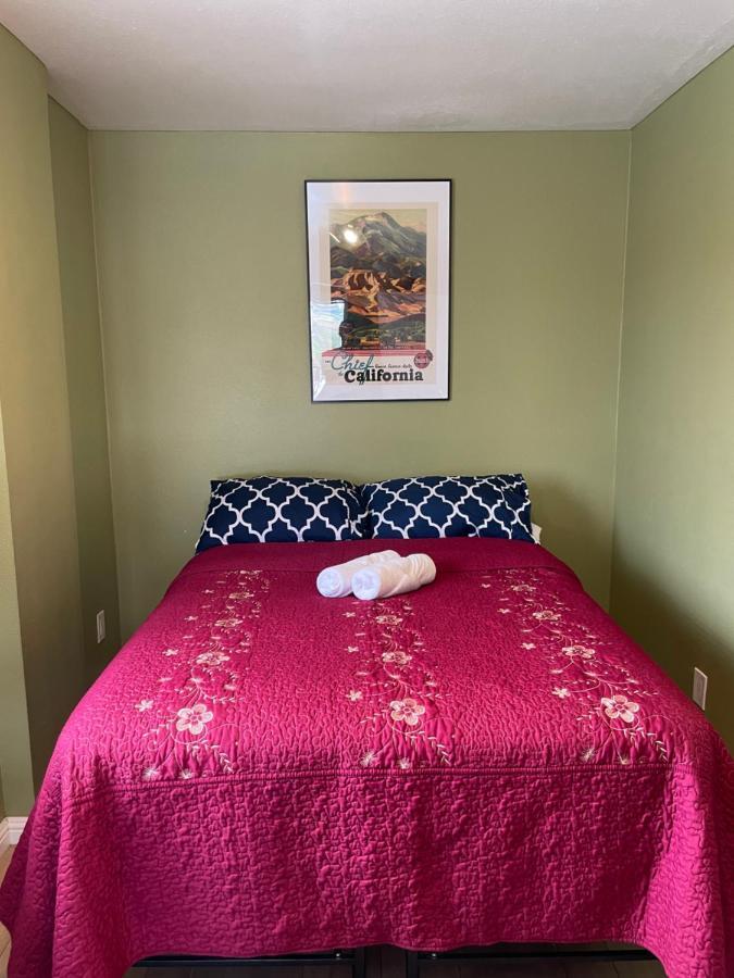 Private Room In Los Angeles With Wifi, Tv, And View Of Hollywood Sign & Shared Kitchen Eksteriør bilde